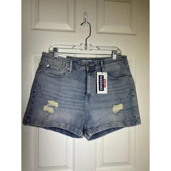 Denizen Levi's Mom Shorts Light Wash Blue Distressed High Rise size 13 NWT - Picture 2 of 5